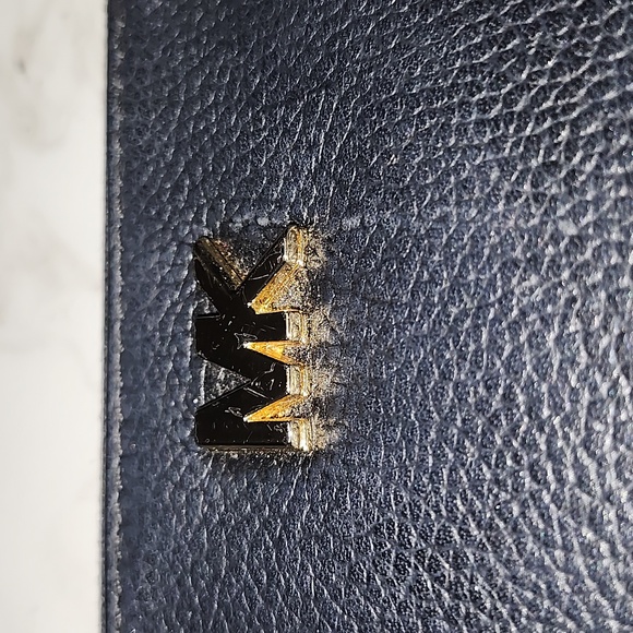 Michael Kors Wristlet - Picture 2 of 11